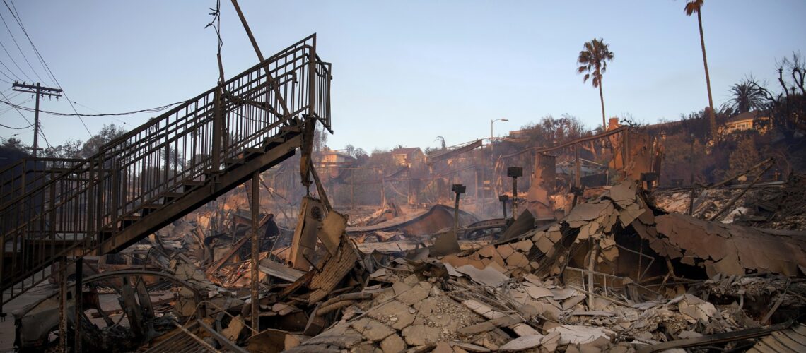 LA Fires, Climate Risks Push California Insurance Market to Limit